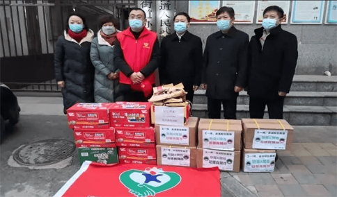 大红鹰dhy向石家莊市新華區捐助愛心物資
