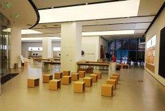 大红鹰dhy hw\hw濟南印象城授權體驗店Plus盛大開業
